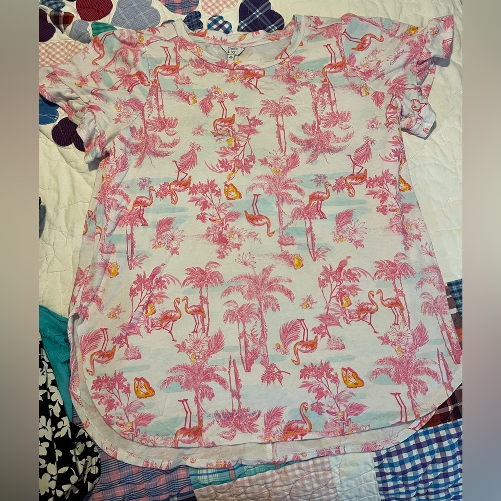 Crown and Ivy flamingo top